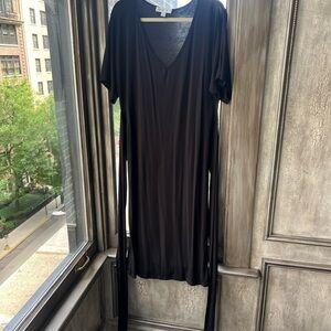 Amour Vert Black Tied Dress